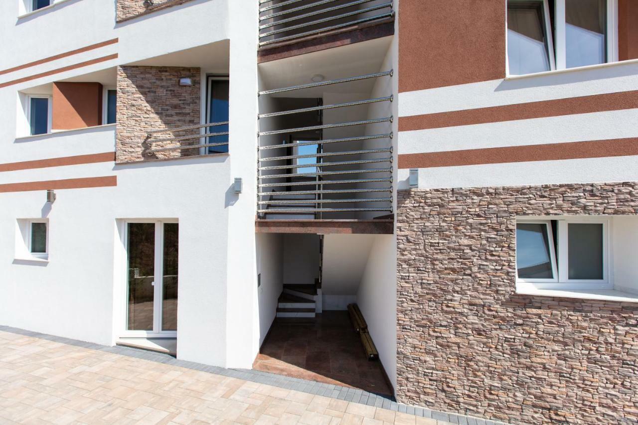 Vila Tatjana Vodice Exterior foto