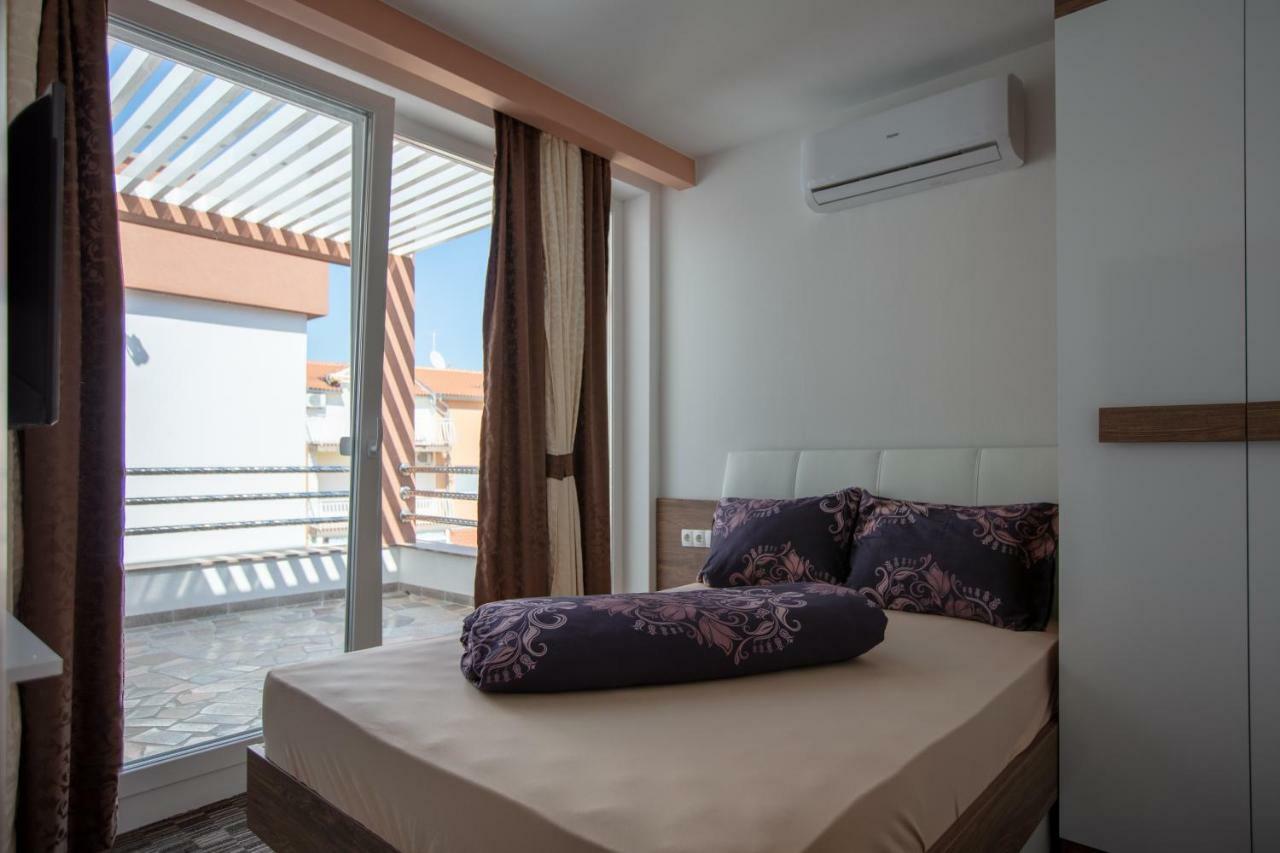 Vila Tatjana Vodice Exterior foto